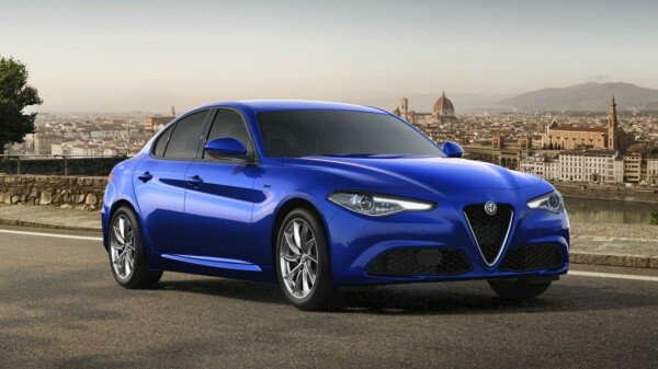 Giulia 2.2 TD 160 CV AT8 RWD Sprint}