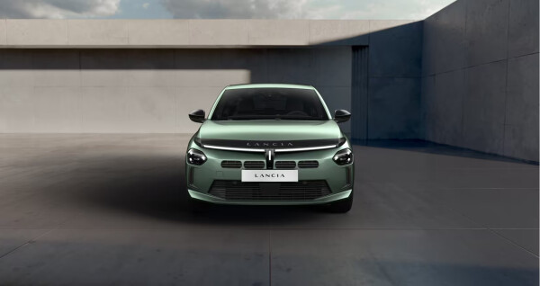 LanciaYpsilonibridaverdegiada