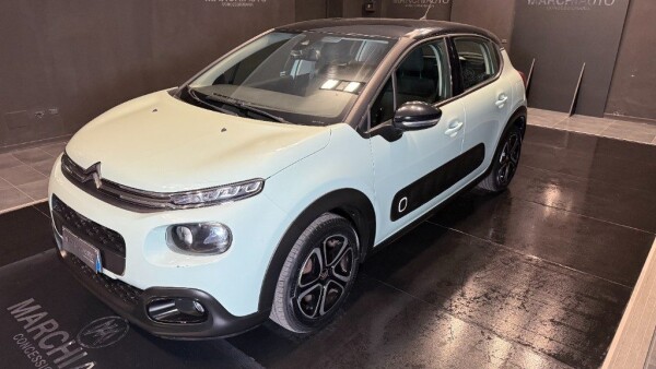 C3 PureTech 82 Shine}