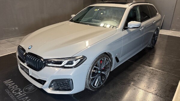 520 d 48V xDrive Touring Msport}