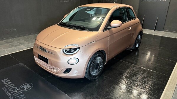 500e Berlina 42 kWh Icon}