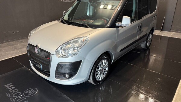 Doblo Doblò 1.3 MJT 16V Dynamic}