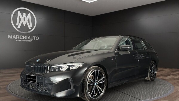 318 d 48V Touring Msport}