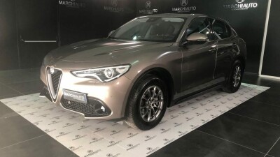 Offerte in Evidenza Marchi Auto - Stelvio 2.2 Turbodiesel 180 CV AT8 RWD Business - Immagine 0