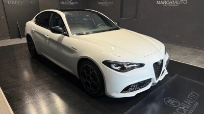 Offerte in Evidenza Marchi Auto - Giulia 2.2 Turbodiesel 210 CV AT8 AWD Q4 Veloce - Immagine 0