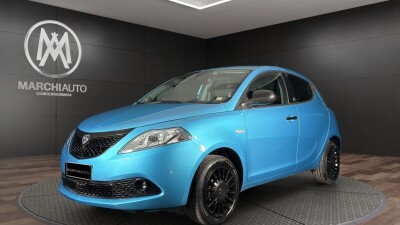 Offerte in Evidenza Marchi Auto - Ypsilon 1.0 FireFly 5 porte Hybrid Gold - Immagine 0