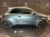500e Giorgio Armani Berlina 42 kWh - Immagine 3