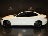 Giulia 2.2 Turbodiesel 210 CV AT8 AWD Q4 Veloce - Immagine 3