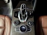 Stelvio 2.2 Turbodiesel 210 CV AT8 Q4 Ti - Immagine 19